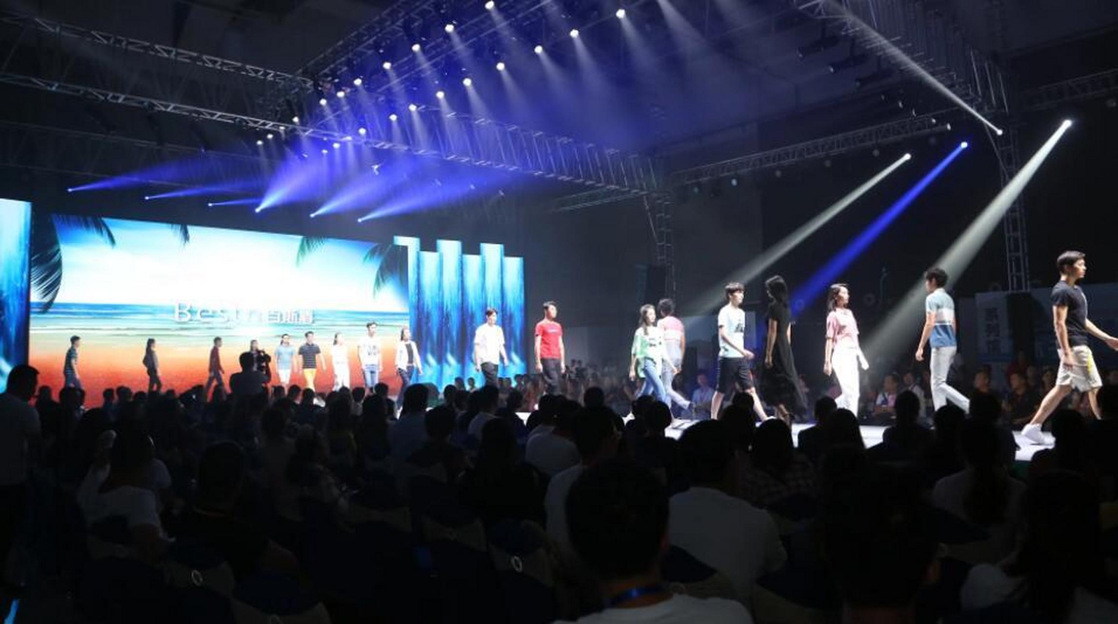 真如想象中的風光嗎？演出經紀人職業現狀調查